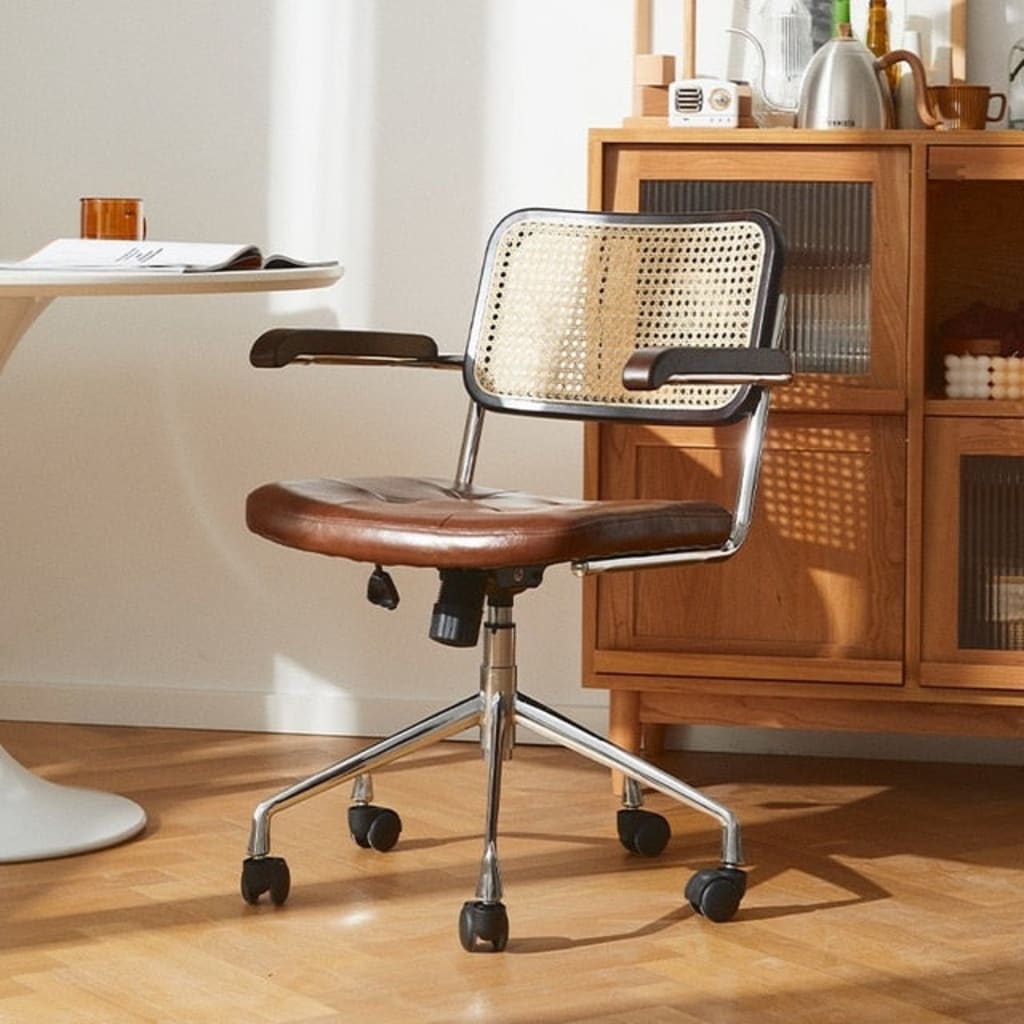 EGOS chair